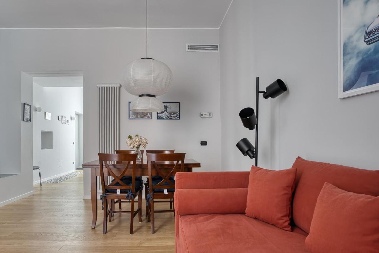 Ferienwohnung Joivy Lovely Apt, Easy Access To Centre Mailand Exterior foto