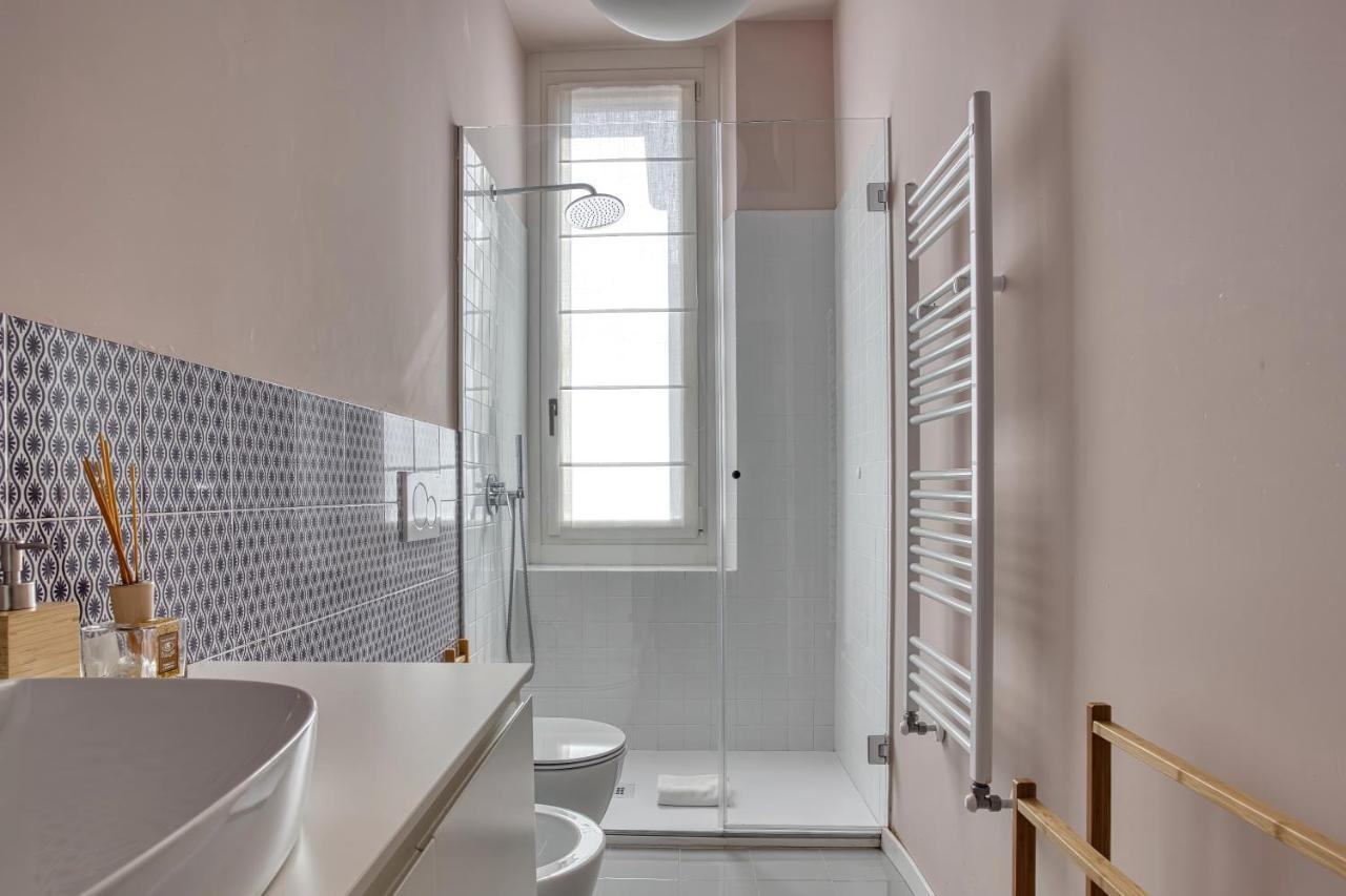 Ferienwohnung Joivy Lovely Apt, Easy Access To Centre Mailand Exterior foto
