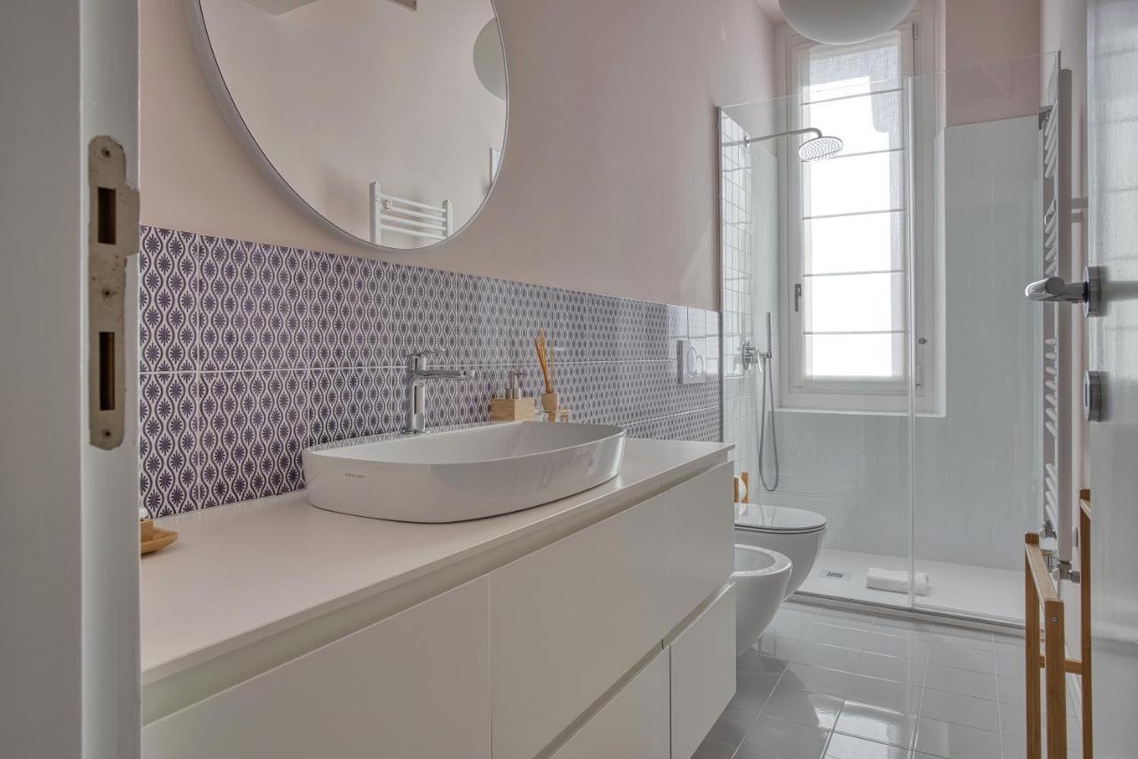 Ferienwohnung Joivy Lovely Apt, Easy Access To Centre Mailand Exterior foto